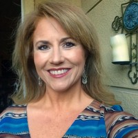 Dorothy M Carr