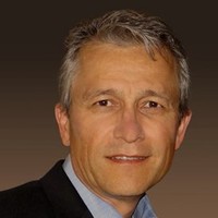 Robert Valencia