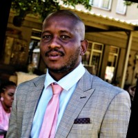 Simon kgoshi Phahle