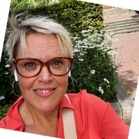 Henrietta Larsson