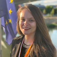 Julia Peygourdi