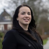 Stella D.