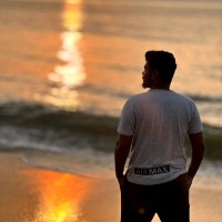 Seenivasan B