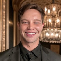 Dean Bright