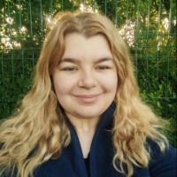 Molly Goosen
