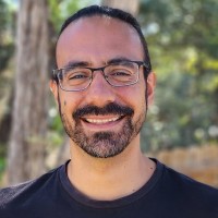 Angelo Manos