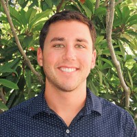 Clark Stephens, Pe