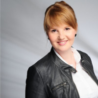 Julia Hoffmann