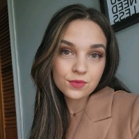 Laura Thomas