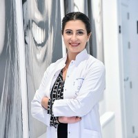 Diş Hekimi Elif Beycan Şen