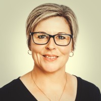 Lisa Folkard