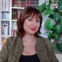 Julie Debuire