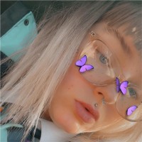 Em Jade