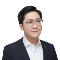 Po-Yi Lee