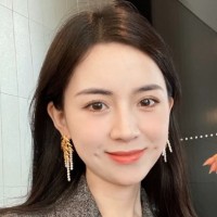 Tina Lee
