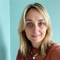 Simone Van Duren