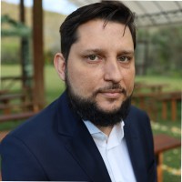 Glauber Menezes Lopim