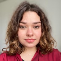 Yana Muzychenko