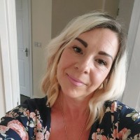 Suzanne File