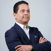 Omar Dávalos