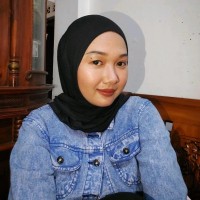 Noer Azizah Rosita Dewi