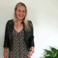 Laura Den Hollander