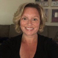 Suzie Callan, Iom
