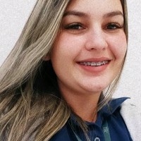 Helen Rezende