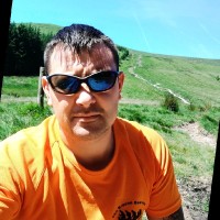 Gareth Oakes