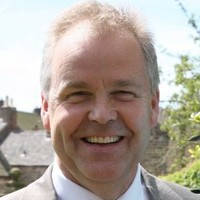 Stuart Lomas