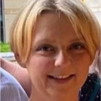 Laura Paget