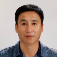 박환우 고교동창