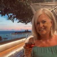 Jayne Perry