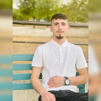 زكريا محمود