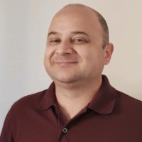 Ari Renato De Castilho