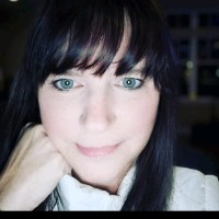 Doreen Boutin, Ms, Mladc
