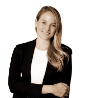 Elena J.