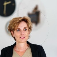 Angelike Maassen V.D. Brink