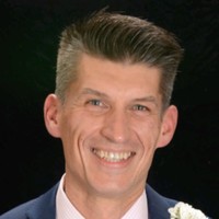 Alexander Les, CFP®