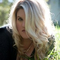 Chelle Rose