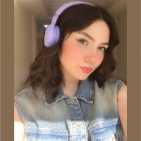 Esra Aydın