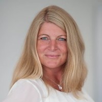 Christina Hansell