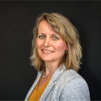 Anneke Hoekstra