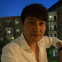 Jongphil Lee