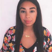 Yasmine Eve Khiat