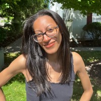 Nia Abdullah
