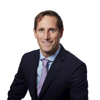 Chris English, Cfa