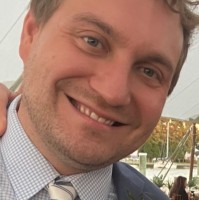 Simon L.