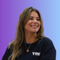 Carla Areses Delgado-Brackenbury