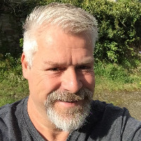 Andrew Richards